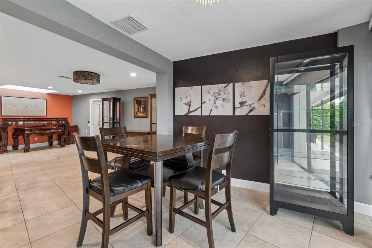 4213 Saltwater Boulevard, Tampa, FL 33615 Photo