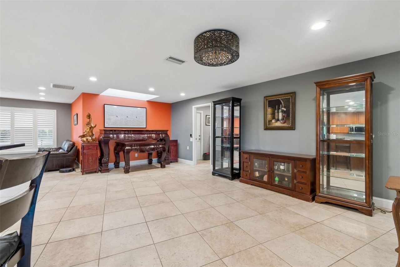 4213 Saltwater Boulevard, Tampa, FL 33615 Photo