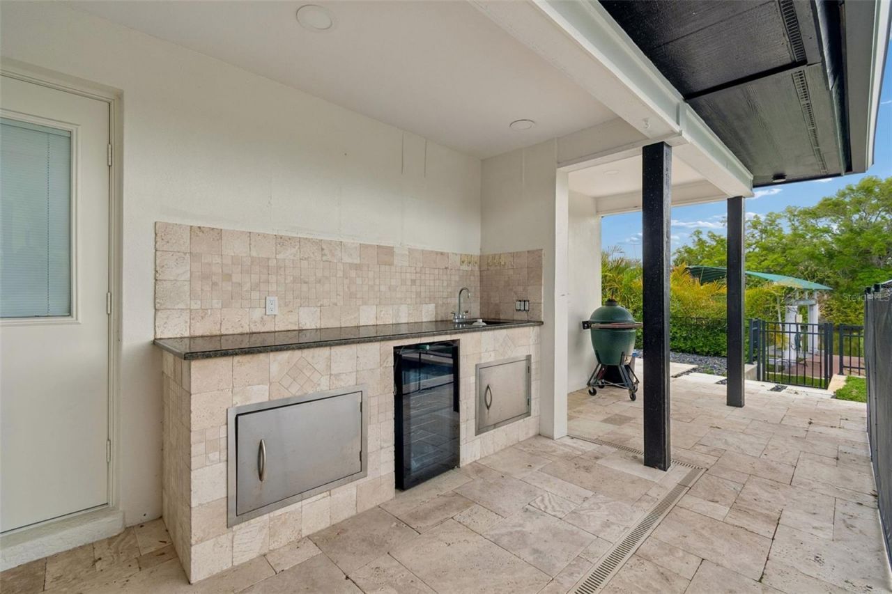 4213 Saltwater Boulevard, Tampa, FL 33615 Photo