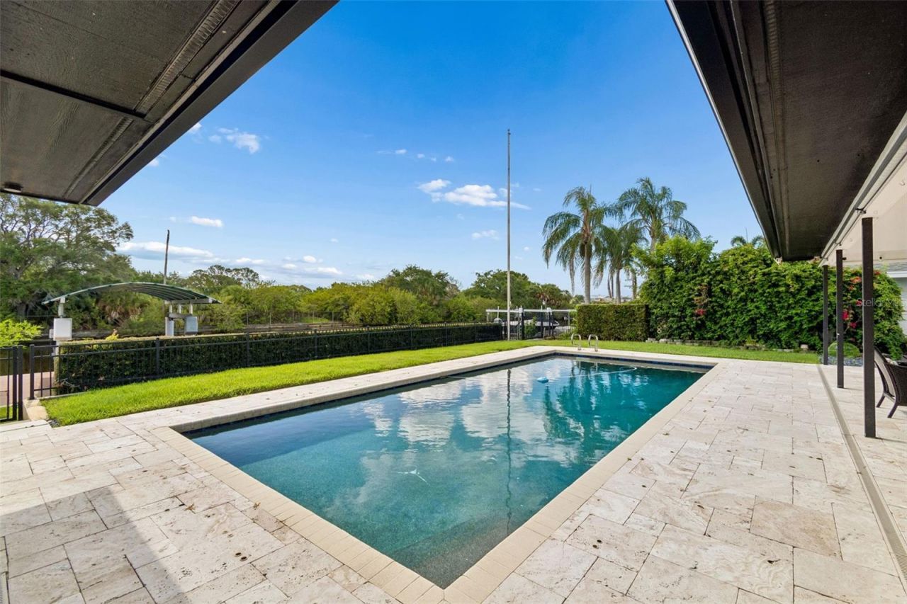 4213 Saltwater Boulevard, Tampa, FL 33615 Photo