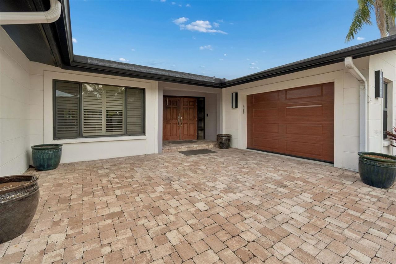 4213 Saltwater Boulevard, Tampa, FL 33615 Photo