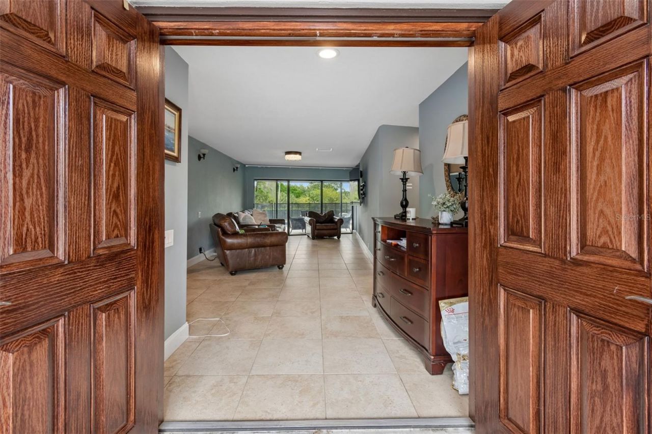 4213 Saltwater Boulevard, Tampa, FL 33615 Photo