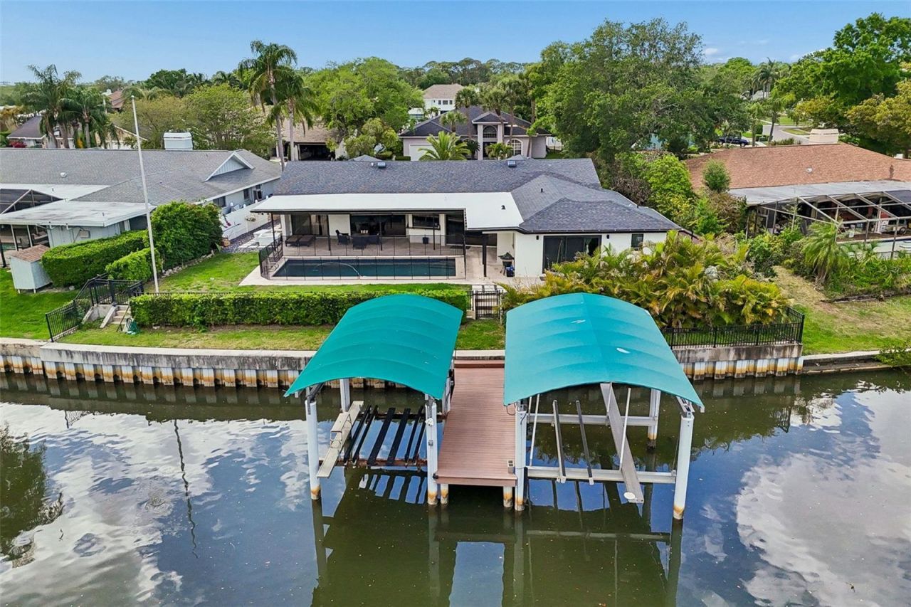 4213 Saltwater Boulevard, Tampa, FL 33615 Photo