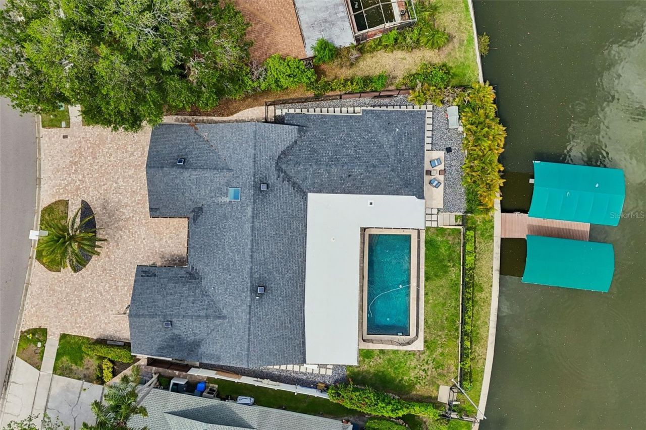 4213 Saltwater Boulevard, Tampa, FL 33615 Photo