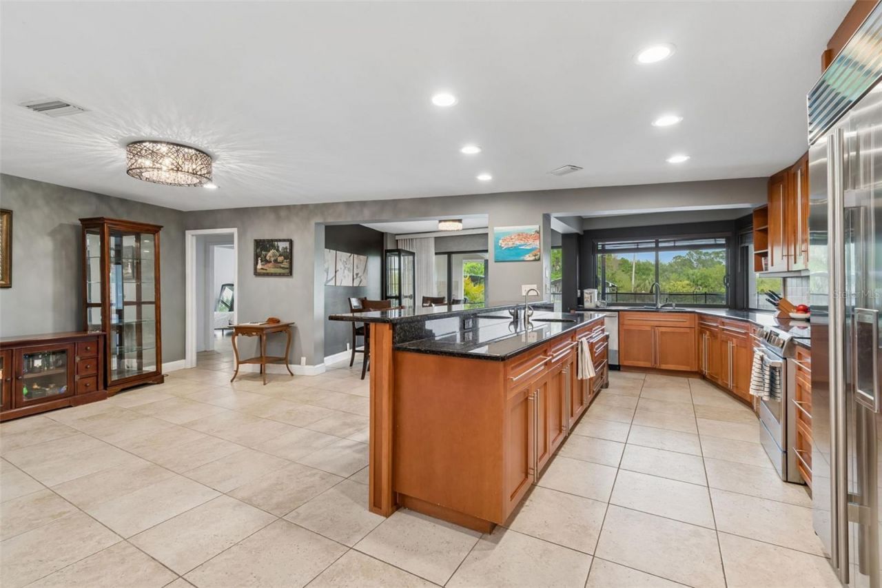 4213 Saltwater Boulevard, Tampa, FL 33615 Photo