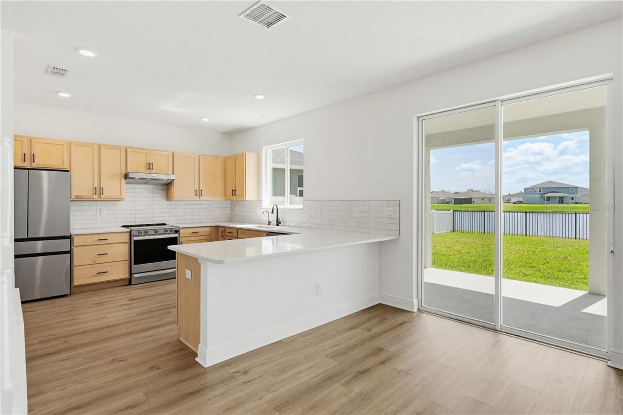 9395 Sandy Bluffs Circle, Parrish, FL 34219 Photo