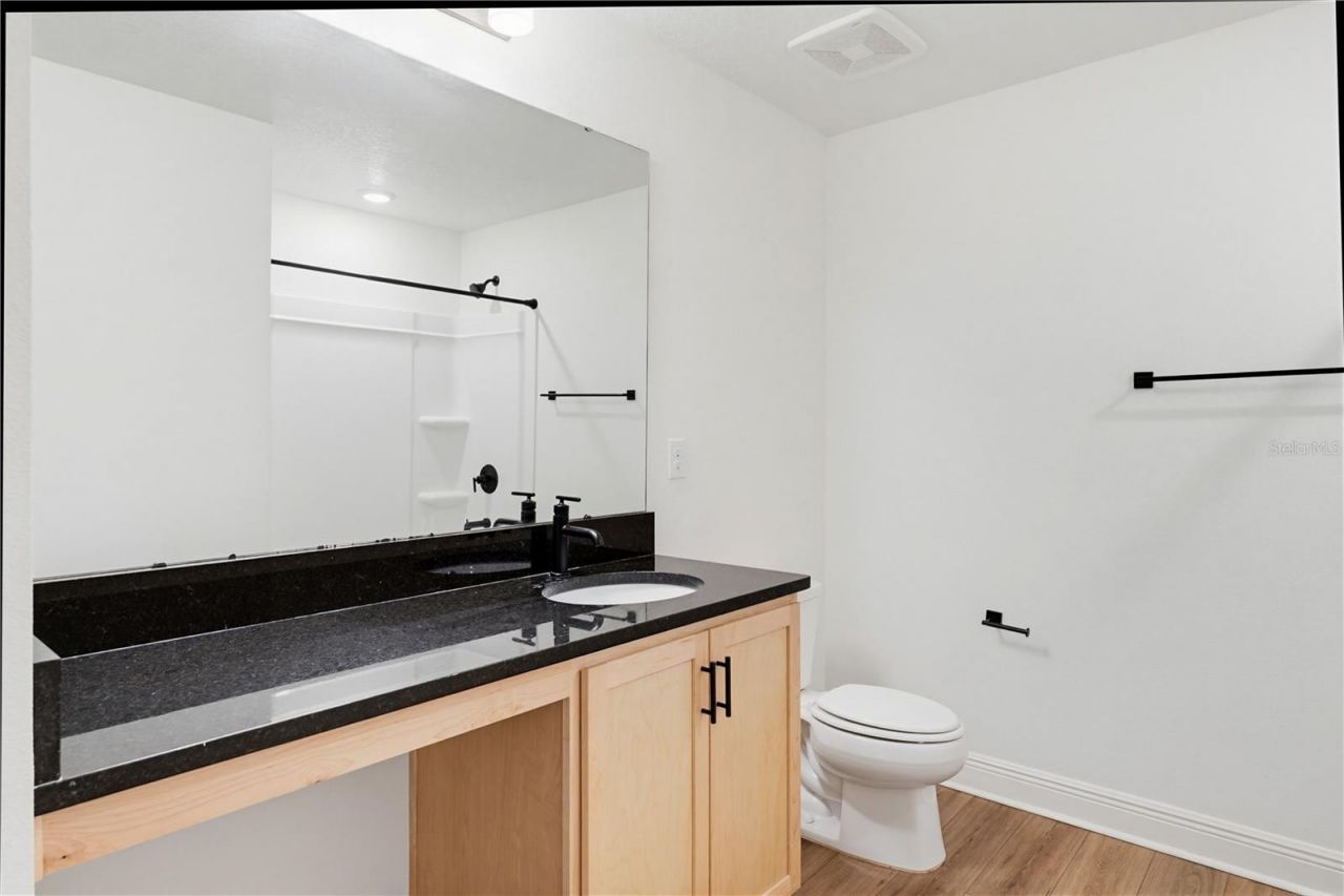 9395 Sandy Bluffs Circle, Parrish, FL 34219 Photo