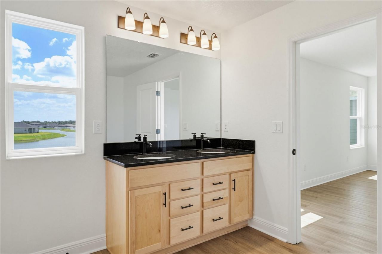 9395 Sandy Bluffs Circle, Parrish, FL 34219 Photo