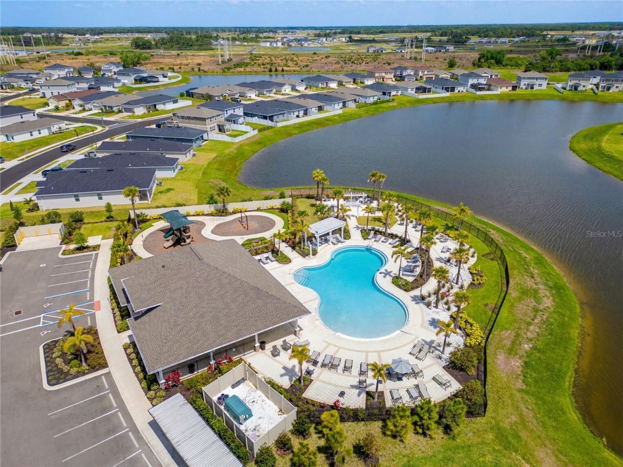 9395 Sandy Bluffs Circle, Parrish, FL 34219 Photo