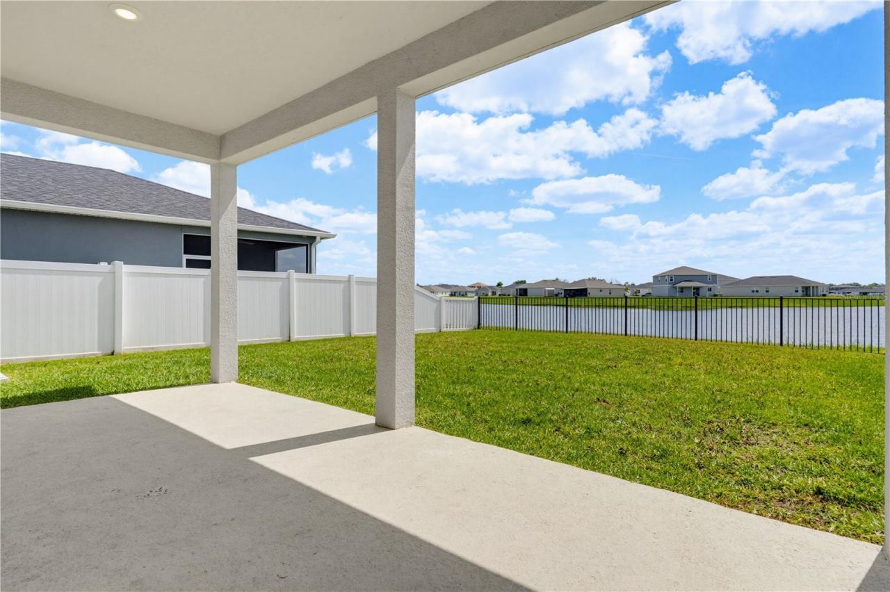 9395 Sandy Bluffs Circle, Parrish, FL 34219 Photo