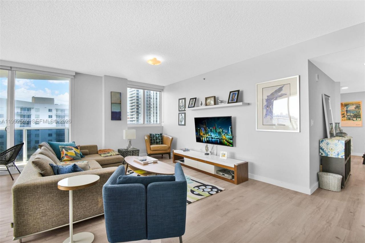 601 NE 23rd St , Unit 1403, Miami, FL 33137 Photo