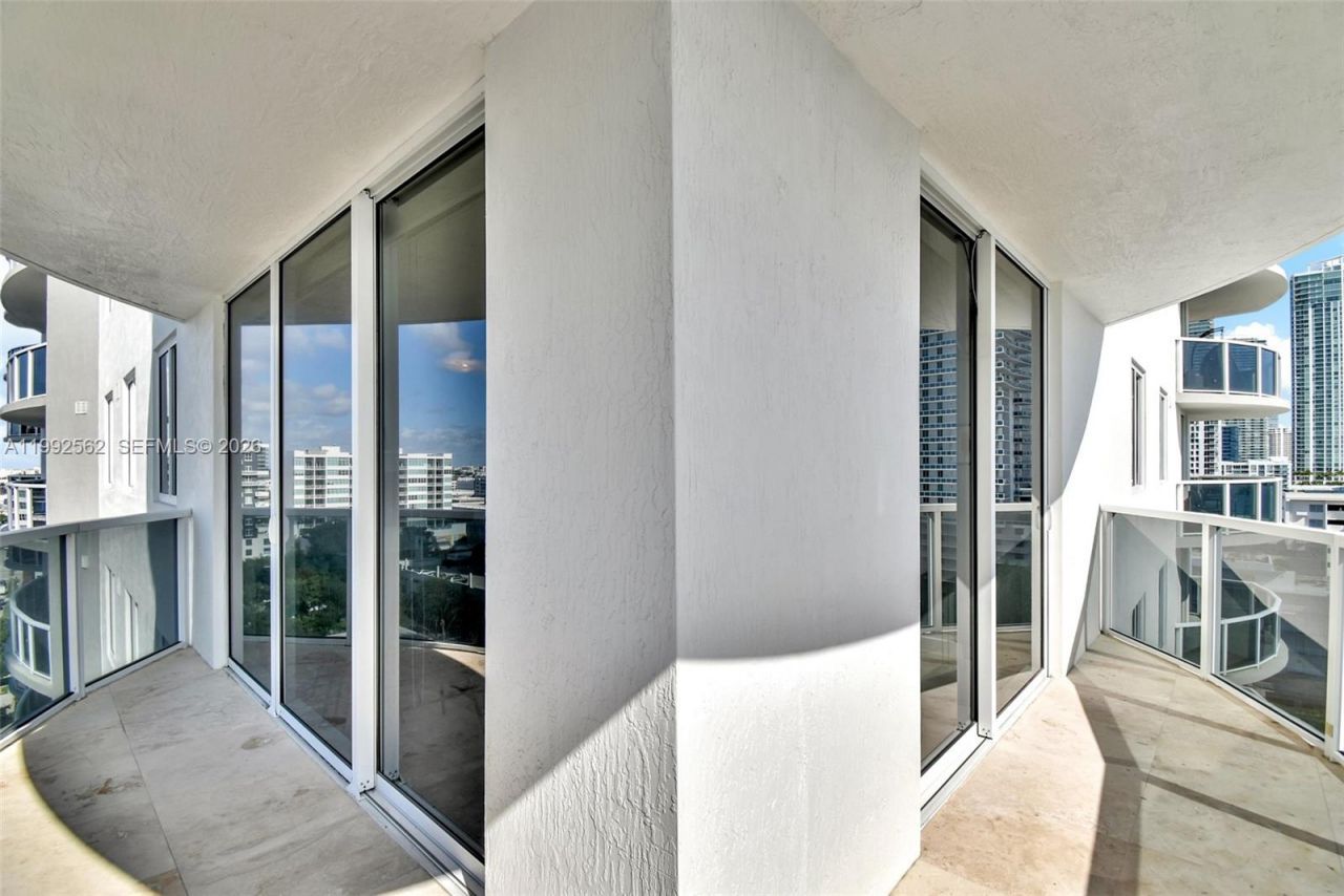 601 NE 23rd St , Unit 1403, Miami, FL 33137 Photo