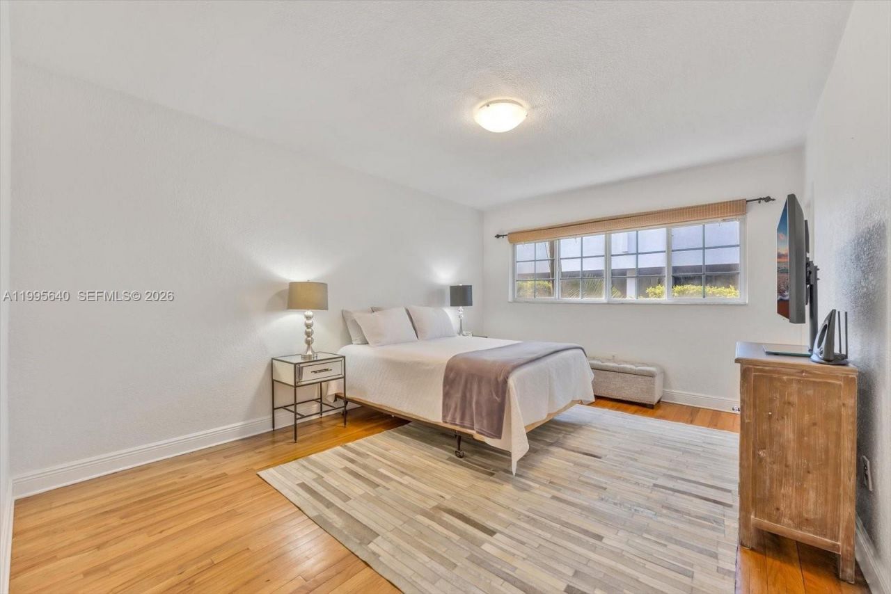 9260 Bay Harbor Ter, Unit 3, Bay Harbor Islands, FL 33154 Photo