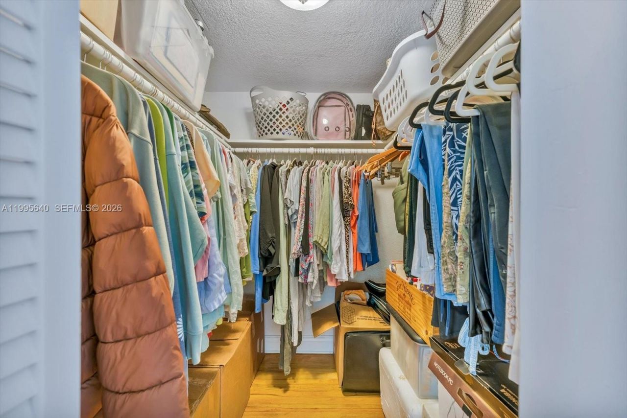 9260 Bay Harbor Ter, Unit 3, Bay Harbor Islands, FL 33154 Photo