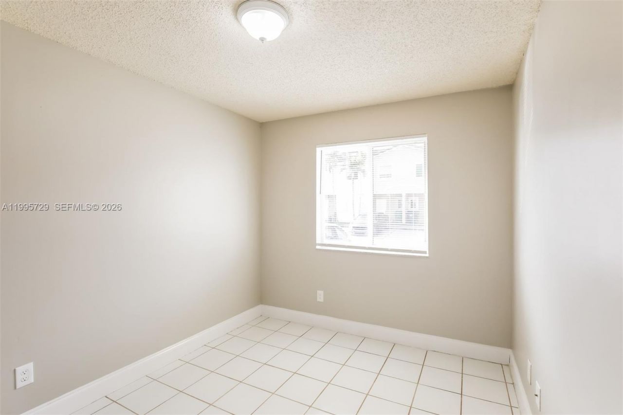 13921 SW 173rd Ter , Miami, FL 33177 Photo