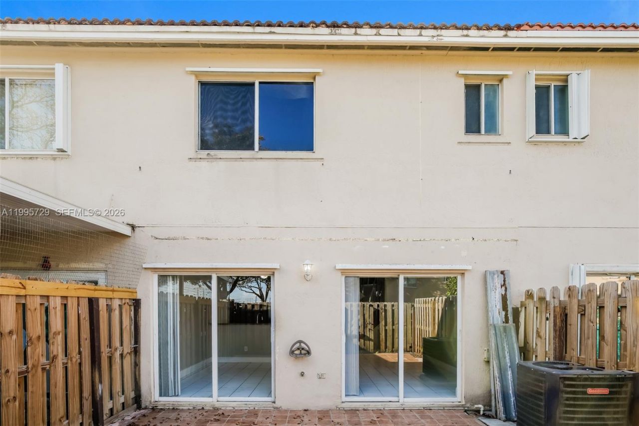 13921 SW 173rd Ter , Miami, FL 33177 Photo