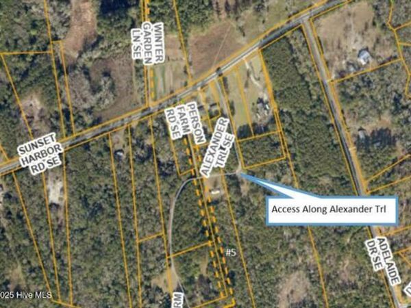 1060 Person Farm Road SE, Bolivia, NC 28422