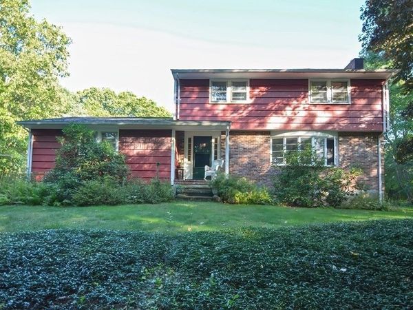 38 Druid Hill Ave E, Randolph, MA 02368