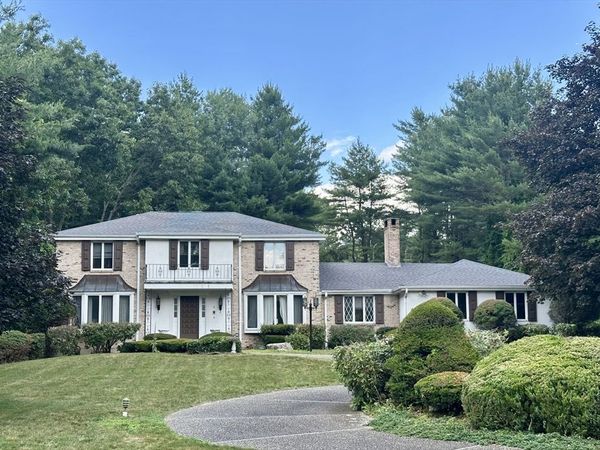 54 Yorkshire Rd, Dover, MA 02030