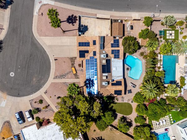 5116 E CHARTER OAK Road, Scottsdale, AZ 85254