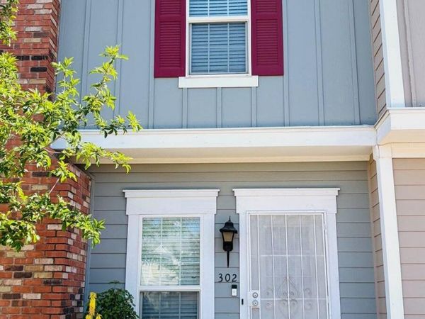 1601 N SABA Street, Unit 302, Chandler, AZ 85225