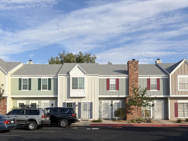 1601 N SABA Street, Unit 302, Chandler, AZ 85225