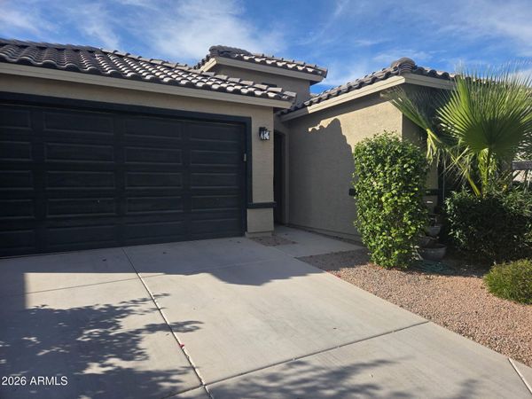 18282 N PRESLEY Lane, Maricopa, AZ 85138