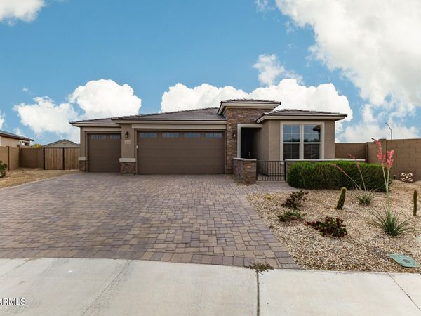 24269 W WATKINS Street, Buckeye, AZ 85326