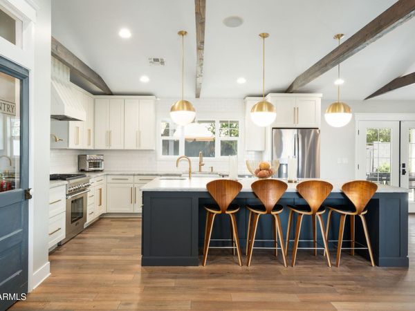 4618 E CALLE VENTURA, Phoenix, AZ 85018
