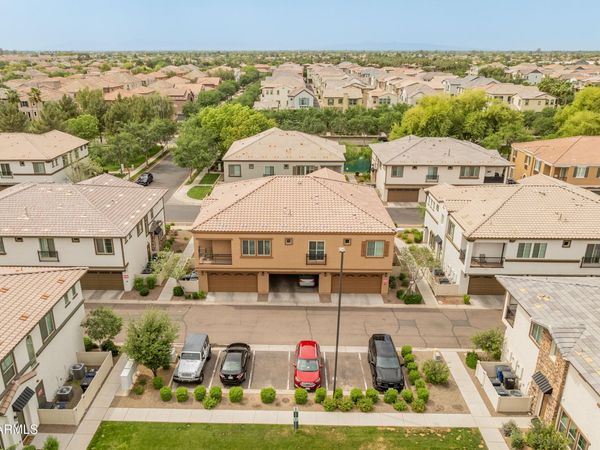 2748 S CAVALIER Drive, Unit 103, Gilbert, AZ 85295