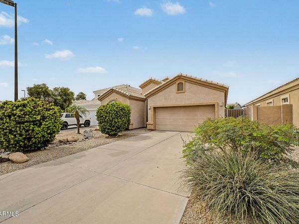 1342 W Seashore Drive, Gilbert, AZ 85233