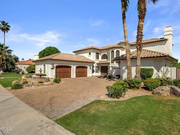 1334 W Sandpiper Drive, Gilbert, AZ 85233