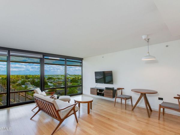 4808 N 24TH Street, Unit 806, Phoenix, AZ 85016