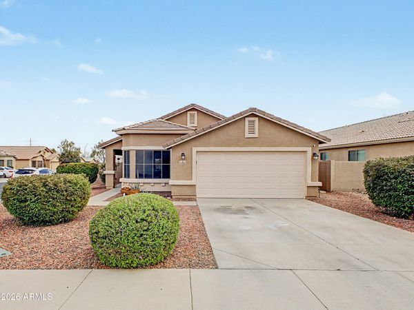 24831 W HUNTINGTON Drive, Buckeye, AZ 85326