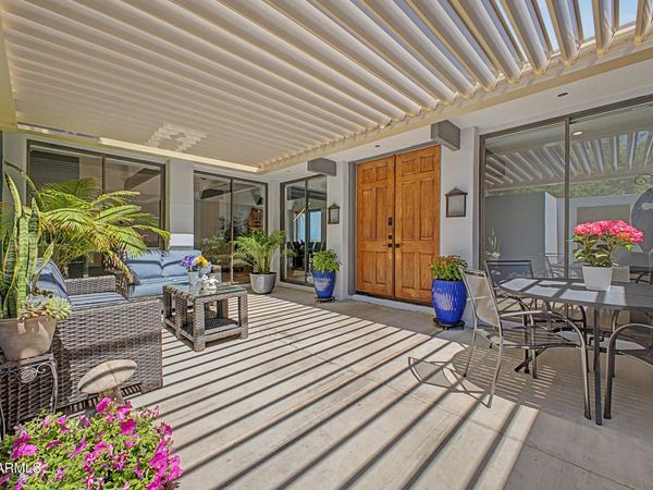 7013 N BARBADOS Place, Phoenix, AZ 85021