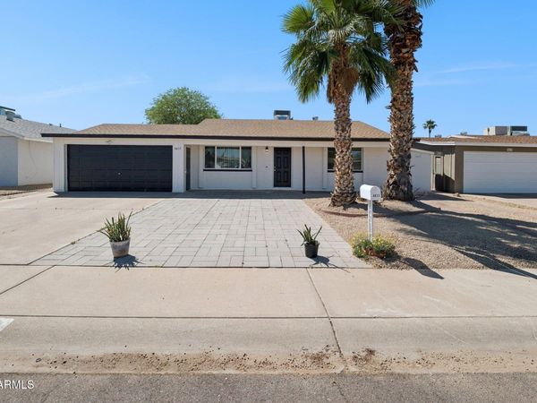 4613 W SUNNYSIDE Avenue, Glendale, AZ 85304