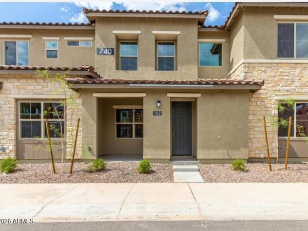 740 E LARK Street, Unit 102, Gilbert, AZ 85297
