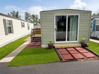 9735 chillicothe Road, Kirtland, OH 44094