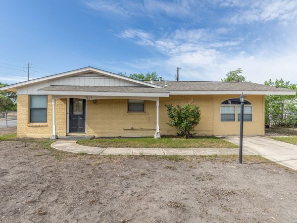 7802 RIMFIRE DR, San Antonio, TX 78227
