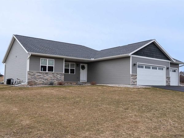 3302 KAZIAK COURT, Weston, WI 54476
