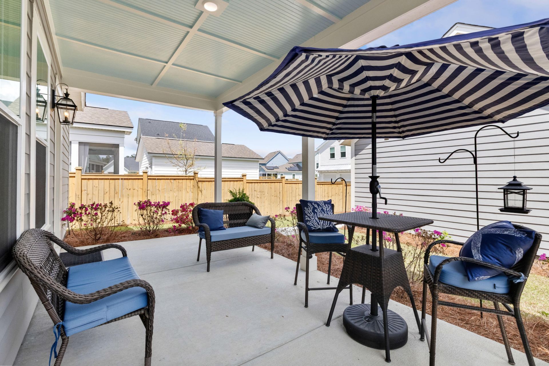 704 Triangle Lane Photo 20