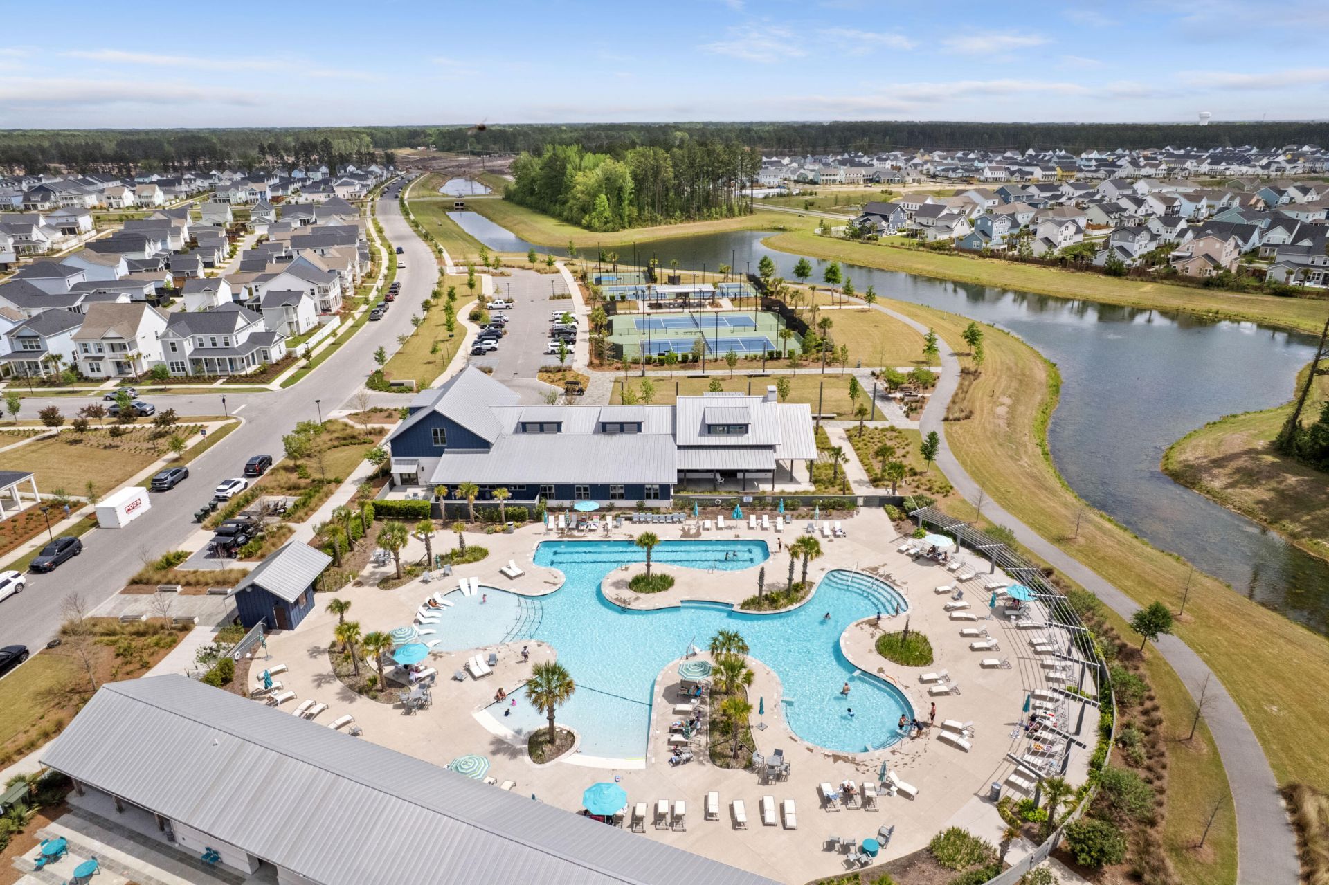 704 Triangle Lane Photo 25