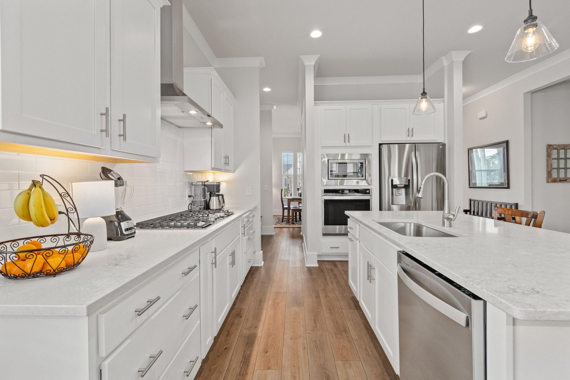 704 Triangle Lane Photo 31