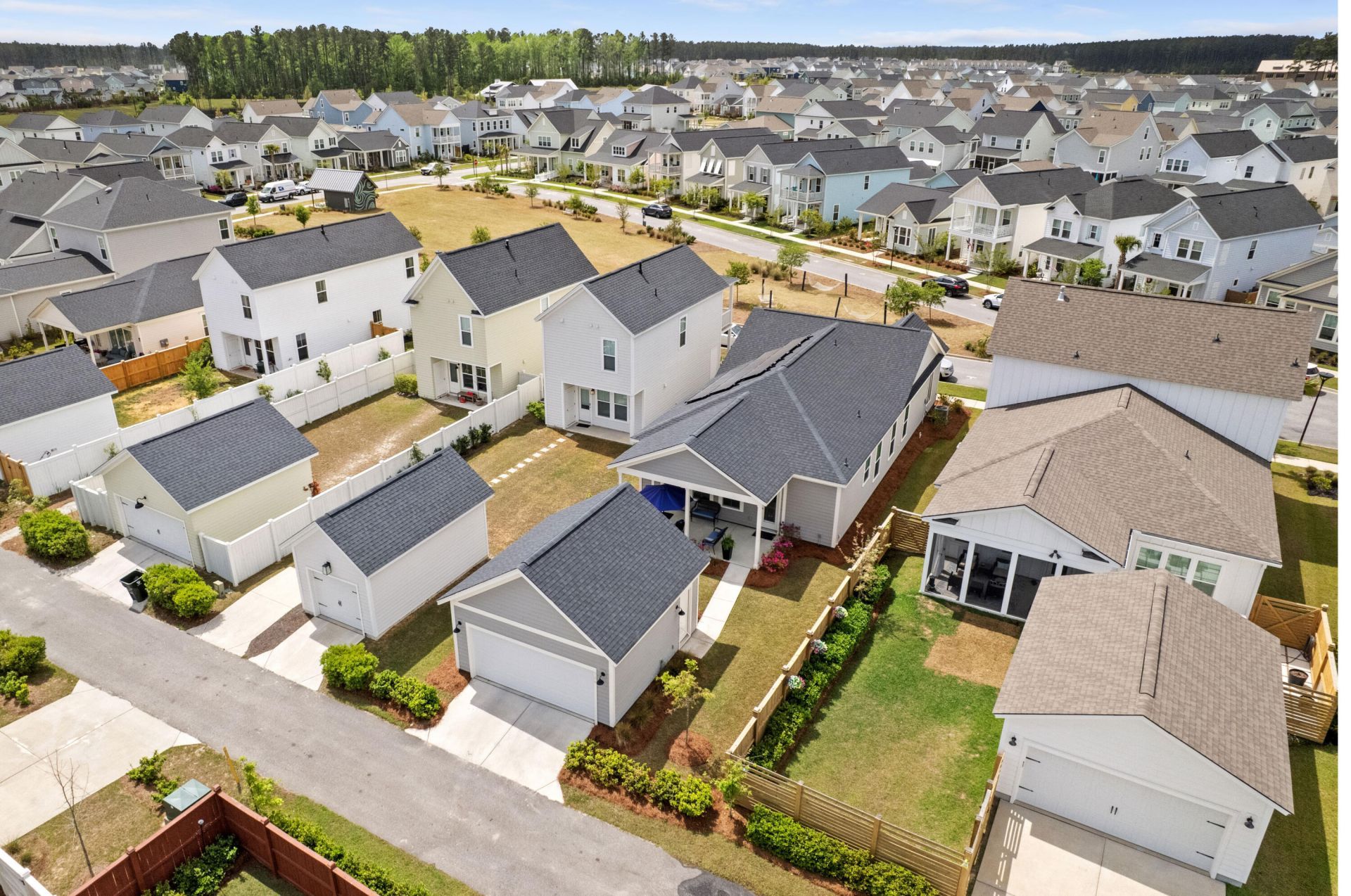 704 Triangle Lane Photo 45