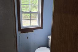 104 Jason Lane photo 4