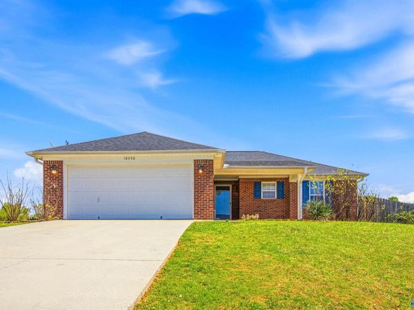 18398 White Tail Lane, Athens, AL 35613