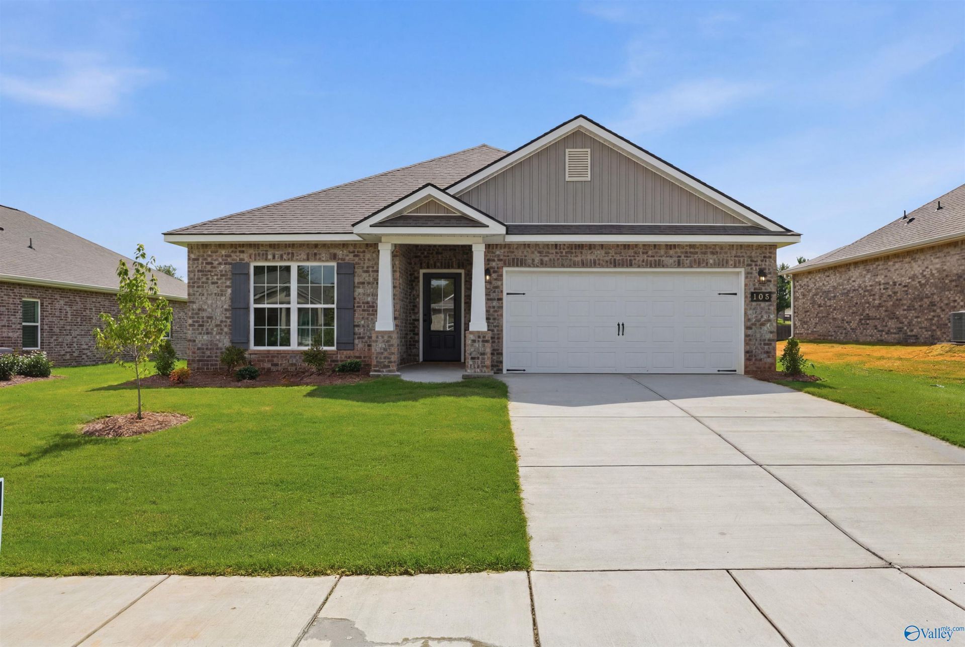 103 River Pointe Drive, New Market, AL 35761 Main Photo