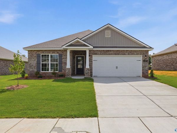 103 River Pointe Drive, New Market, AL 35761