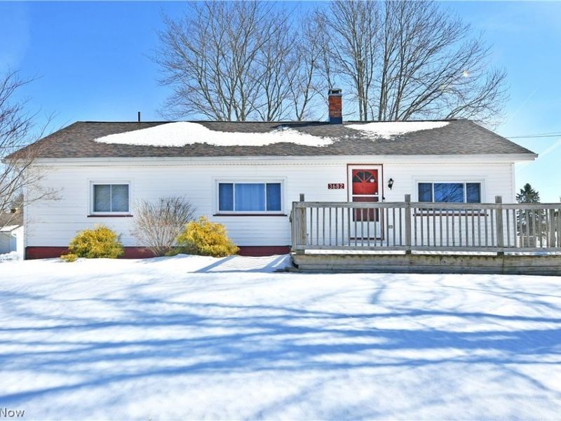 3682 Ridge Road, Cortland, OH 44410 Photo 1