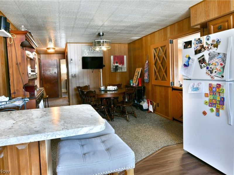 3682 Ridge Road, Cortland, OH 44410 Photo 12